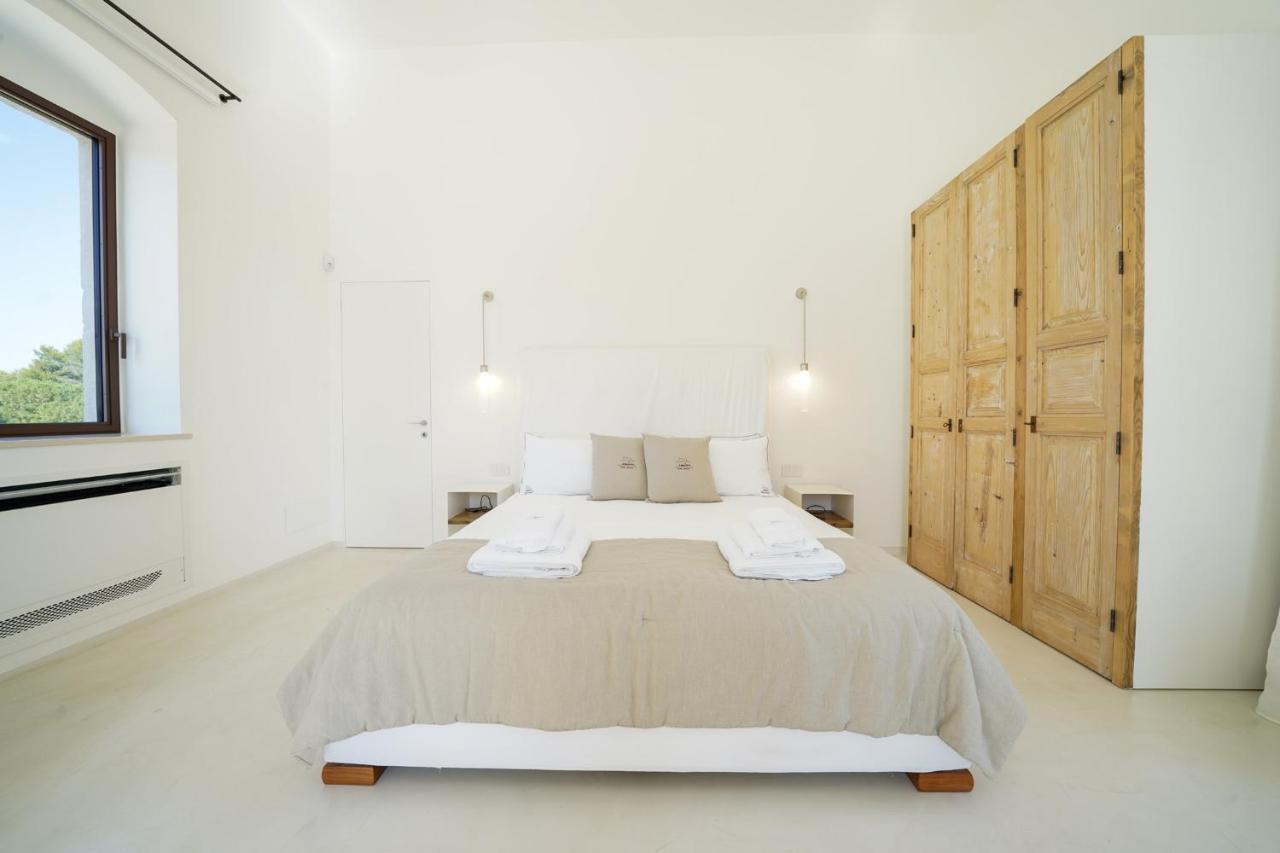 Emera Wine Resort By Raro Villas Lizzano  Bagian luar foto
