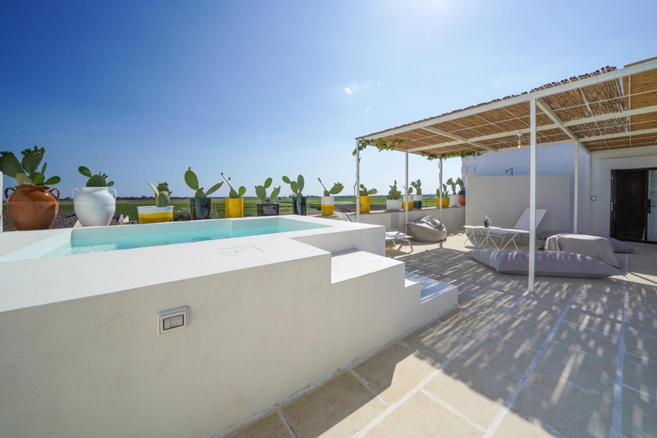 Emera Wine Resort By Raro Villas Lizzano  Bagian luar foto