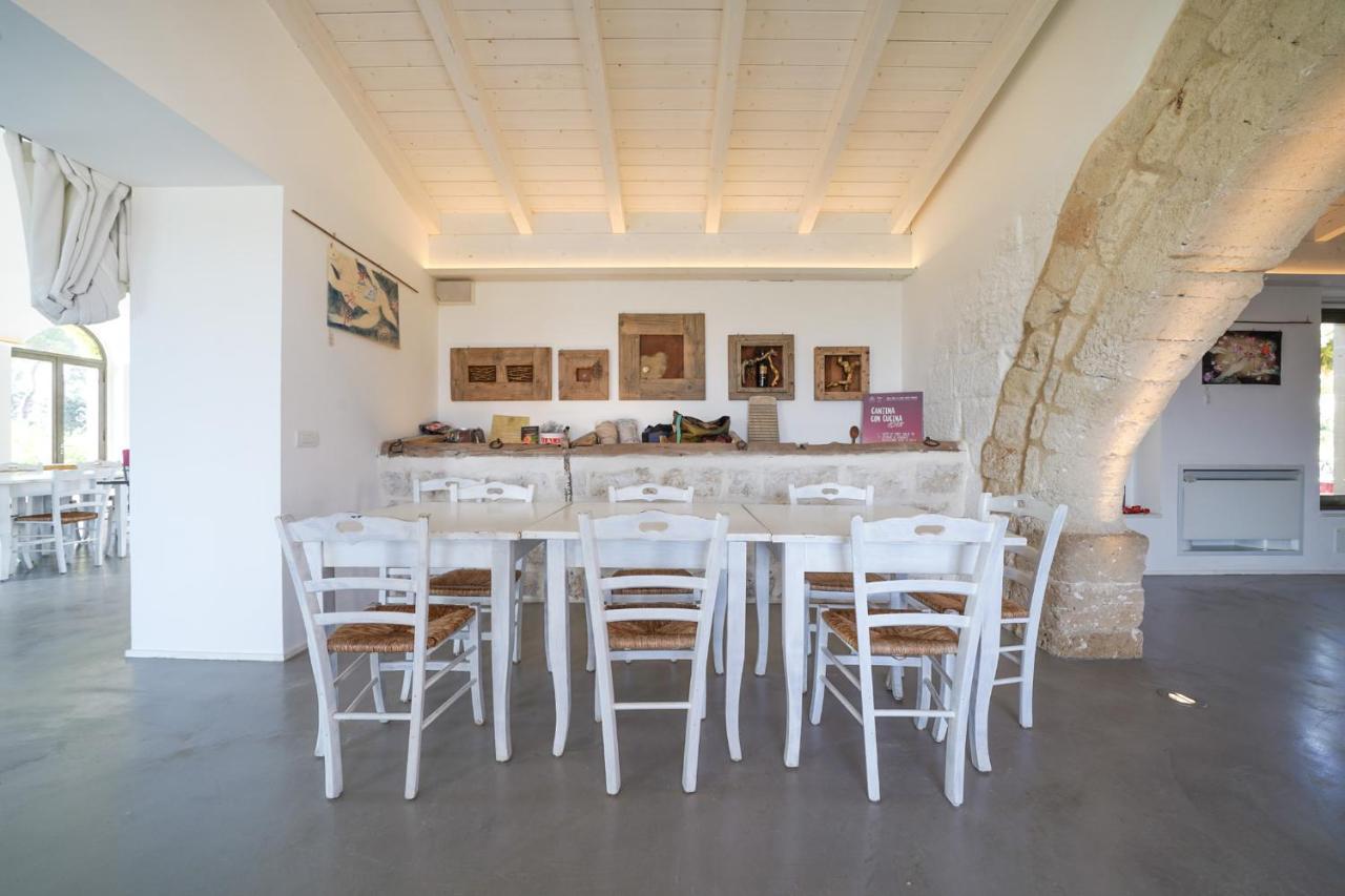 Emera Wine Resort By Raro Villas Lizzano  Bagian luar foto